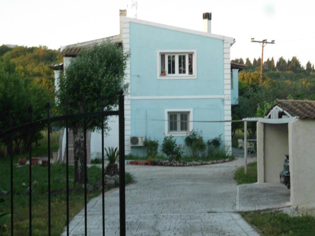Appartamento Tom'S House Skriperon Esterno foto